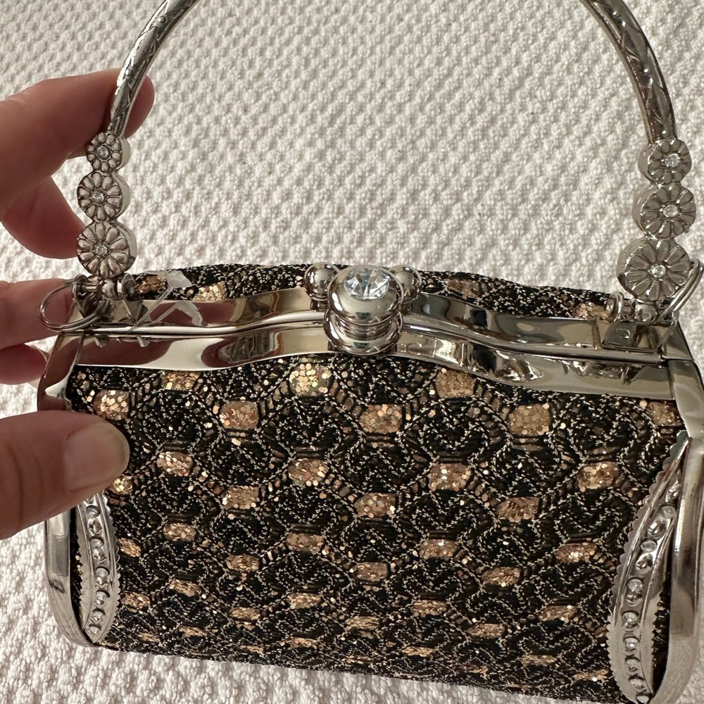 Elegant Black and Gold Women's Handbag